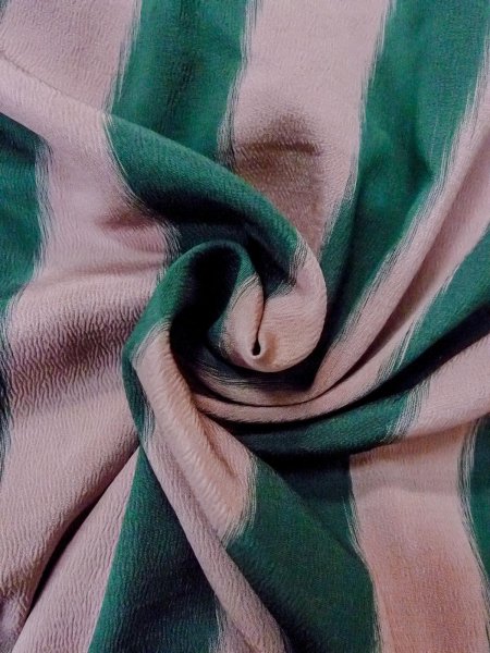 Photo11: O0131H Vintage Japanese kimono Pale Grayish Pink DOCHUGI outer coat for women / Silk. Stripes   (Grade D) (11)