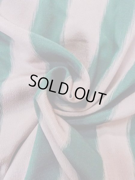 Photo11: O0131H Vintage Japanese kimono Pale Grayish Pink DOCHUGI outer coat for women / Silk. Stripes   (Grade D) (11)