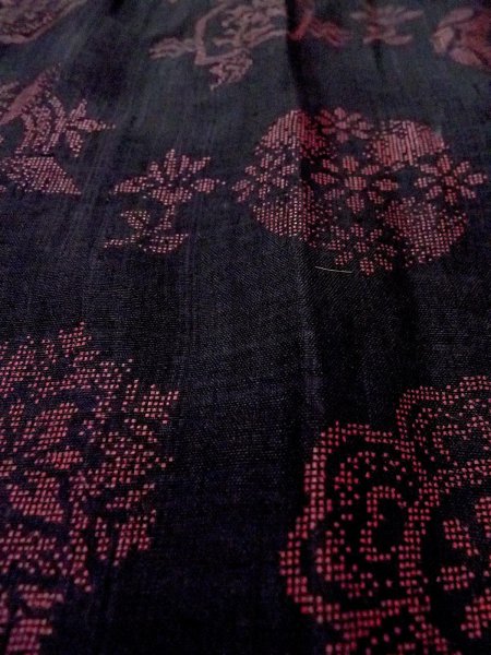 Photo9: O0131M Vintage Japanese kimono   Black MICHIYUKI outer coat for women / Wool. Flower circle,   (Grade B) (9)