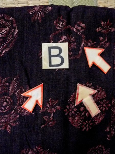 Photo15: O0131M Vintage Japanese kimono   Black MICHIYUKI outer coat for women / Wool. Flower circle,   (Grade B) (15)