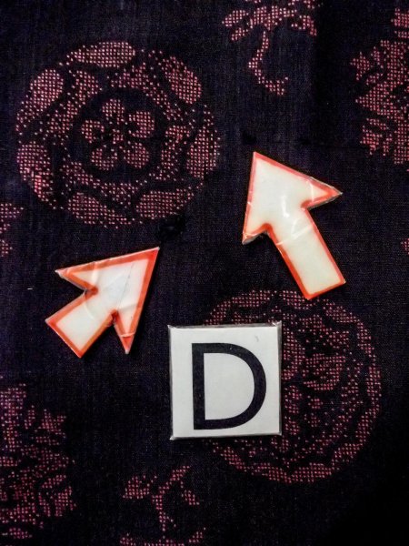 Photo17: O0131M Vintage Japanese kimono   Black MICHIYUKI outer coat for women / Wool. Flower circle,   (Grade B) (17)