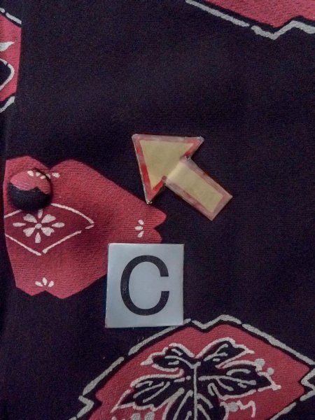 Photo16: O0131O Vintage Japanese kimono   Black MICHIYUKI outer coat for women / Silk. Flower,   (Grade B) (16)