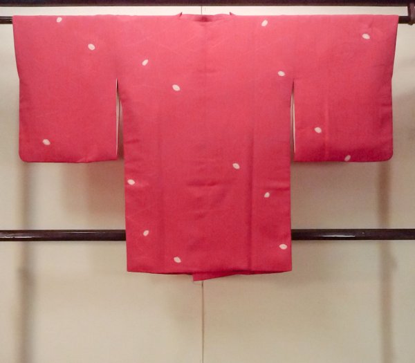 Photo2: O0131T Vintage Japanese kimono  Shiny Red MICHIYUKI outer coat for women / Silk. Flower,   (Grade B) (2)