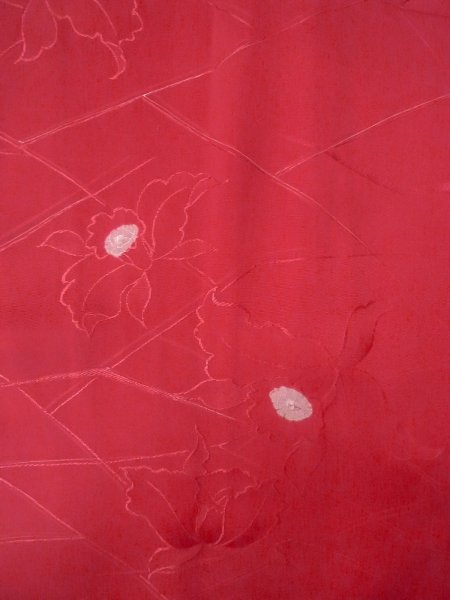 Photo3: O0131T Vintage Japanese kimono  Shiny Red MICHIYUKI outer coat for women / Silk. Flower,   (Grade B) (3)