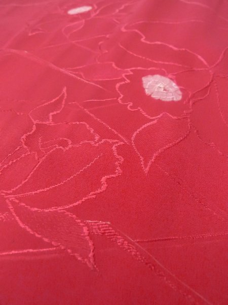 Photo8: O0131T Vintage Japanese kimono  Shiny Red MICHIYUKI outer coat for women / Silk. Flower,   (Grade B) (8)