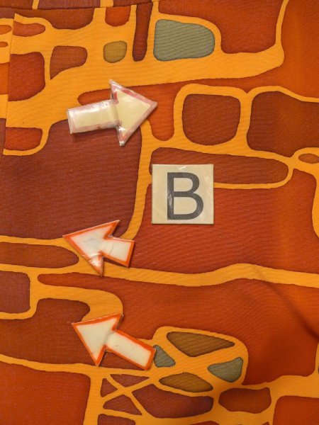 Photo15: O0131Y Vintage Japanese kimono  Light Orange MICHIYUKI outer coat for women / Silk. Abstract pattern   (Grade B) (15)