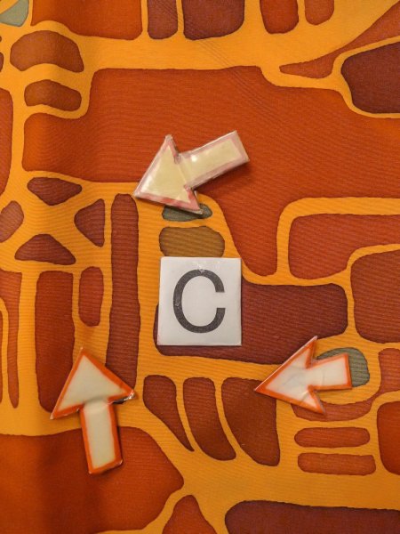 Photo16: O0131Y Vintage Japanese kimono  Light Orange MICHIYUKI outer coat for women / Silk. Abstract pattern   (Grade B) (16)