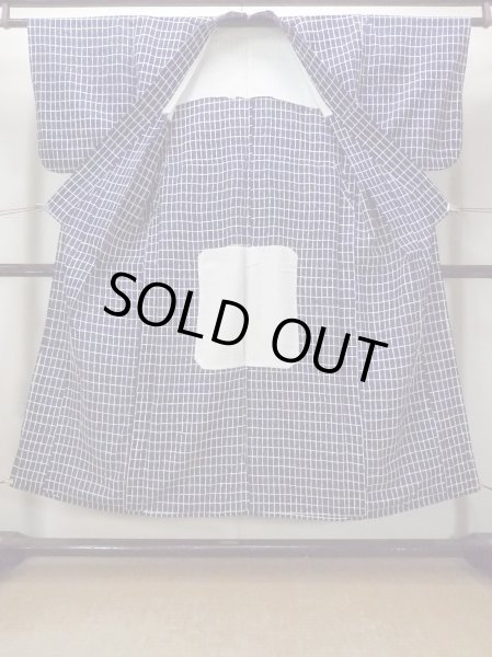 Photo3: O0218D Vintage Japanese kimono  Dark Indigo Blue YUKATA summer(made in Japan) for women / Cotton. Plaid Checks   (Grade C) (3)