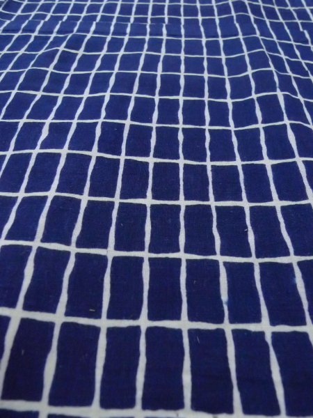 Photo10: O0218D Vintage Japanese kimono  Dark Indigo Blue YUKATA summer(made in Japan) for women / Cotton. Plaid Checks   (Grade C) (10)