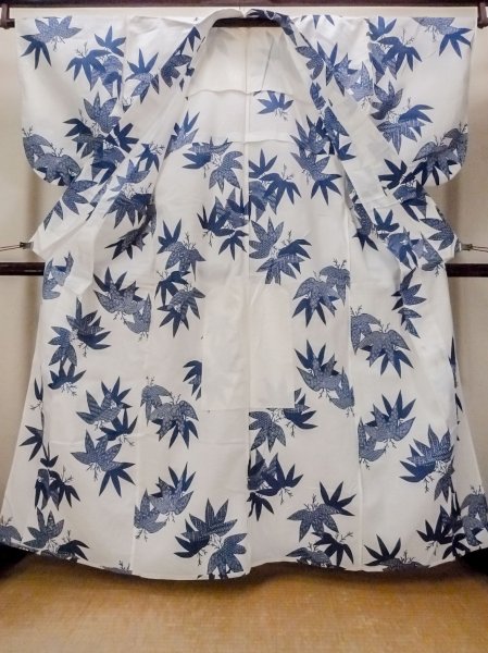 Photo2: O0218E Vintage Japanese kimono   White YUKATA summer(made in Japan) for women / Cotton. Flower,   (Grade C) (2)