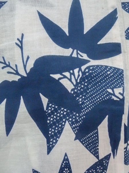Photo5: O0218E Vintage Japanese kimono   White YUKATA summer(made in Japan) for women / Cotton. Flower,   (Grade C) (5)