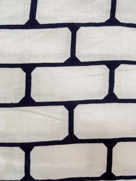 Photo6: O0218H Vintage Japanese kimono   White YUKATA summer(made in Japan) for women / Cotton. Geometrical pattern   (Grade D) (6)
