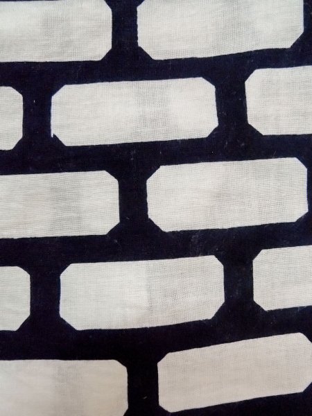 Photo7: O0218H Vintage Japanese kimono   White YUKATA summer(made in Japan) for women / Cotton. Geometrical pattern   (Grade D) (7)