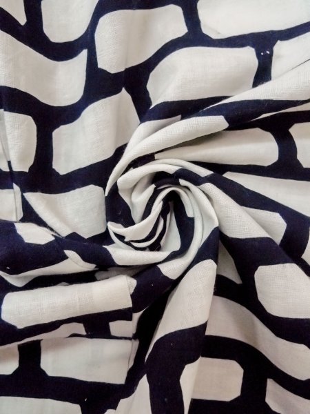 Photo11: O0218H Vintage Japanese kimono   White YUKATA summer(made in Japan) for women / Cotton. Geometrical pattern   (Grade D) (11)