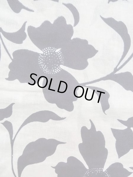 Photo6: O0218J Vintage Japanese kimono   White YUKATA summer(made in Japan) for women / Cotton. Flower,   (Grade C) (6)