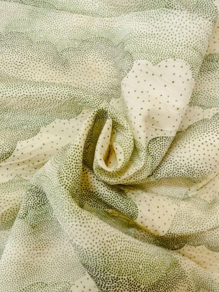 Photo11: O0218P Vintage Japanese kimono   Ivory KOMON dyed for women / Silk. Cloud,   (Grade B) (11)