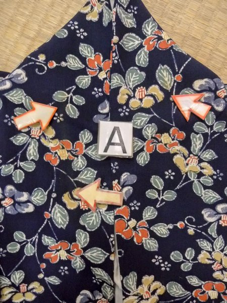 Photo14: O0218T Vintage Japanese kimono   Indigo Blue KOMON dyed for women / Silk. Flower,   (Grade B) (14)