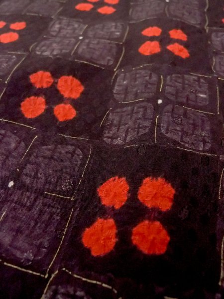 Photo8: Mint O0218U Vintage Japanese kimono  Brownish Black KOMON dyed for women / Silk. Flower,   (Grade A) (8)