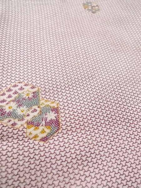 Photo9: O0218V Vintage Japanese kimono  Shiny Off White KOMON dyed for women / Silk. Chrysanthemum,   (Grade D) (9)