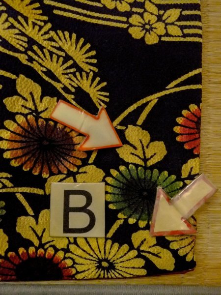 Photo15: O0219B Vintage Japanese kimono  Dark Navy Blue KOMON dyed for women / Silk. Flower,   (Grade B) (15)