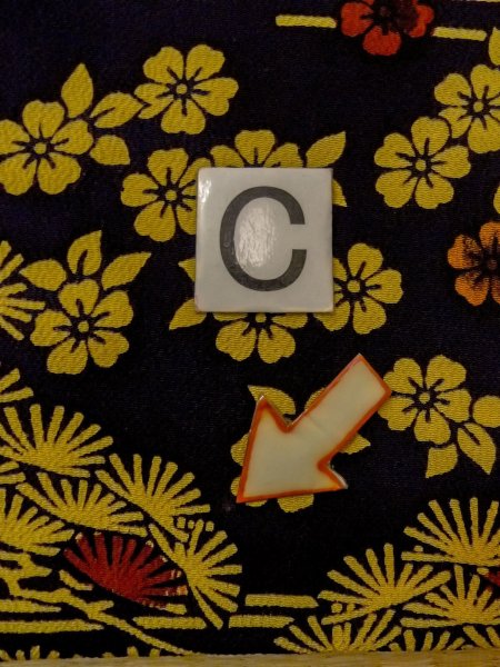 Photo16: O0219B Vintage Japanese kimono  Dark Navy Blue KOMON dyed for women / Silk. Flower,   (Grade B) (16)