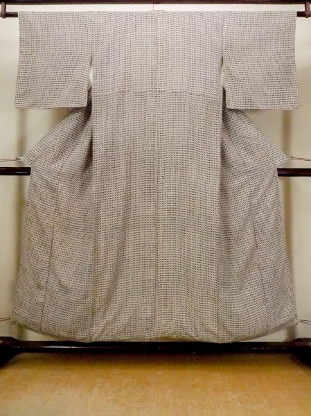 Photo1: O0219C Vintage Japanese kimono   Off White KOMON dyed for women / Silk. Dot,   (Grade D) (1)