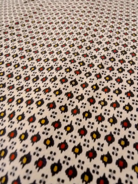 Photo8: O0219C Vintage Japanese kimono   Off White KOMON dyed for women / Silk. Dot,   (Grade D) (8)