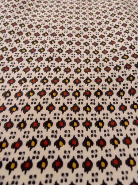 Photo9: O0219C Vintage Japanese kimono   Off White KOMON dyed for women / Silk. Dot,   (Grade D) (9)