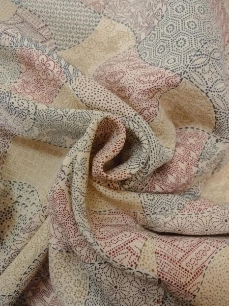 Photo12: O0219D Vintage Japanese kimono   Off White KOMON dyed for women / Silk. Chrysanthemum,   (Grade B) (12)