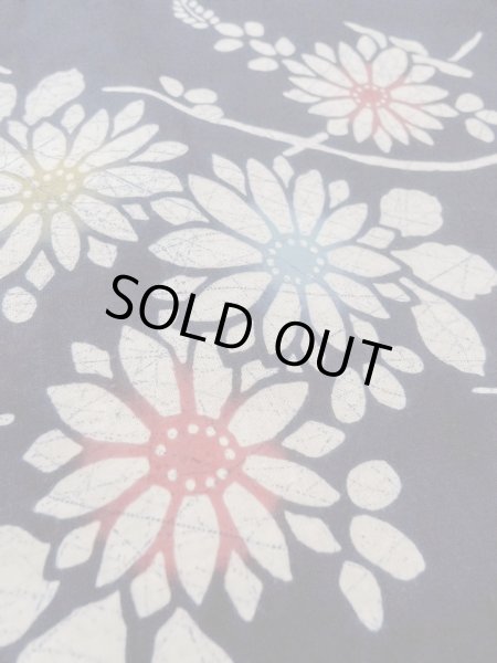 Photo8: O0228D Vintage Japanese kimono   Indigo Blue Pour Dyed Yukata for women / Cotton. Flower,   (Grade C) (8)