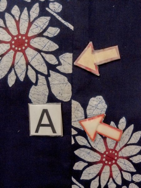 Photo14: O0228D Vintage Japanese kimono   Indigo Blue Pour Dyed Yukata for women / Cotton. Flower,   (Grade C) (14)