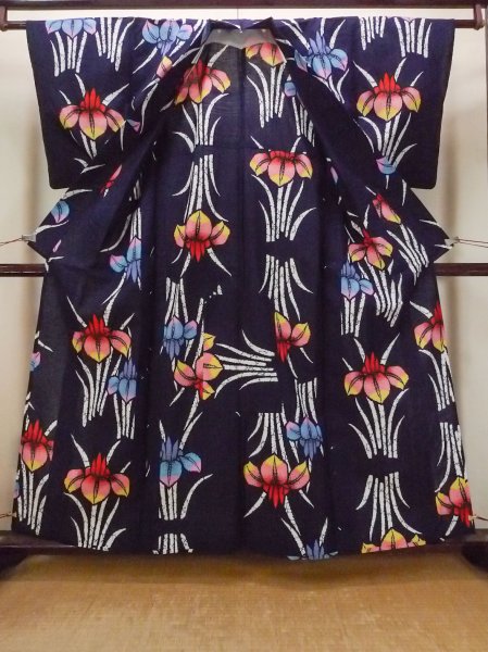Photo2: O0228E Vintage Japanese kimono   Indigo Blue Pour Dyed Yukata for women / Cotton. Iris,   (Grade C) (2)