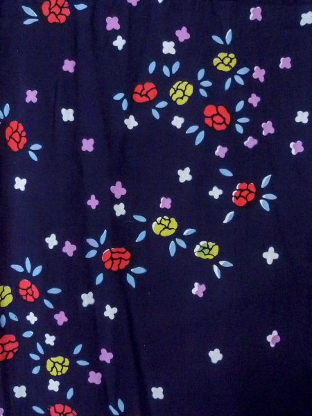 Photo4: O0228G Vintage Japanese kimono   Indigo Blue YUKATA summer(made in Japan) for women / Cotton. Flower,   (Grade B) (4)