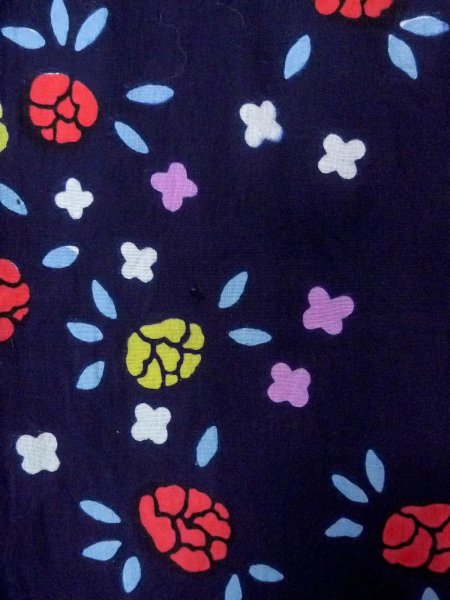 Photo6: O0228G Vintage Japanese kimono   Indigo Blue YUKATA summer(made in Japan) for women / Cotton. Flower,   (Grade B) (6)