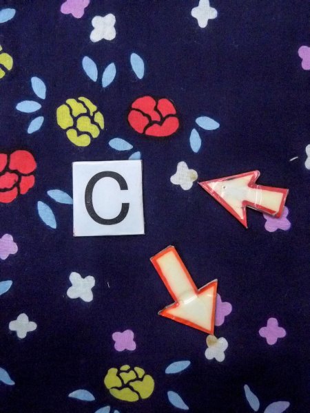 Photo16: O0228G Vintage Japanese kimono   Indigo Blue YUKATA summer(made in Japan) for women / Cotton. Flower,   (Grade B) (16)