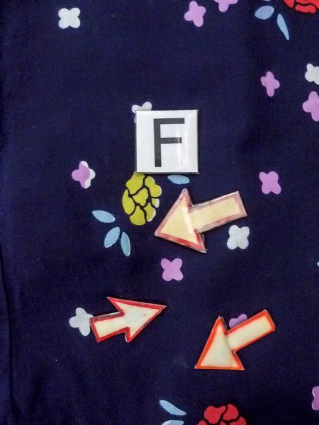 Photo19: O0228G Vintage Japanese kimono   Indigo Blue YUKATA summer(made in Japan) for women / Cotton. Flower,   (Grade B) (19)