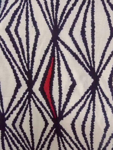 Photo5: O0228K Vintage Japanese kimono   White YUKATA summer(made in Japan) for women / Cotton. Geometrical pattern   (Grade B) (5)