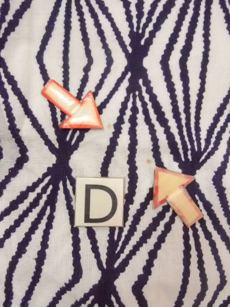 Photo17: O0228K Vintage Japanese kimono   White YUKATA summer(made in Japan) for women / Cotton. Geometrical pattern   (Grade B) (17)