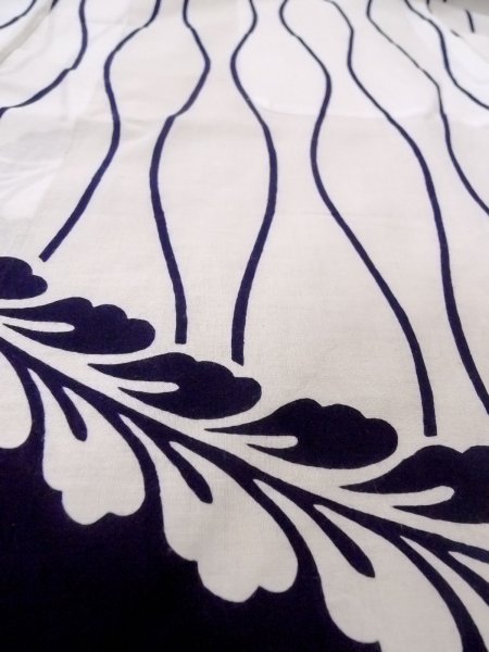 Photo12: O0228M Vintage Japanese kimono   White YUKATA summer(made in Japan) for women / Cotton. Flower,   (Grade B) (12)