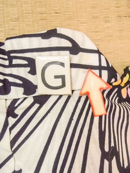 Photo21: O0228N Vintage Japanese kimono   White Pour Dyed Yukata for women / Cotton. Chrysanthemum   (Grade C) (21)