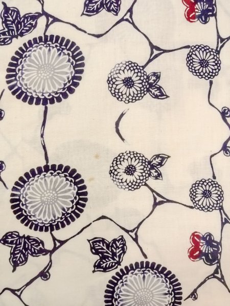 Photo4: O0228O Vintage Japanese kimono   White Pour Dyed Yukata for women / Linen. Chrysanthemum,   (Grade C) (4)