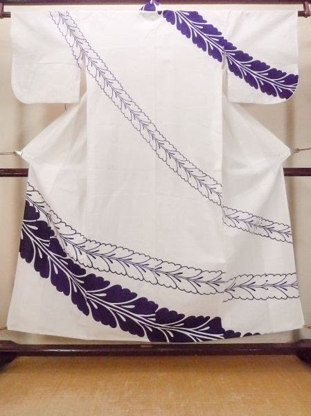 Photo1: O0228P Vintage Japanese kimono   White YUKATA summer(made in Japan) for women / Cotton. Flower   (Grade D) (1)