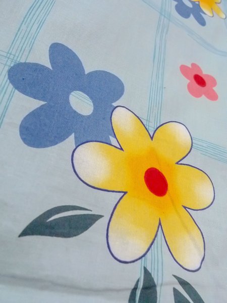 Photo9: O0228Q Vintage Japanese kimono  Light Light Blue YUKATA summer(made in Other than Japan) for women / Cotton. Flower,   (Grade B) (9)