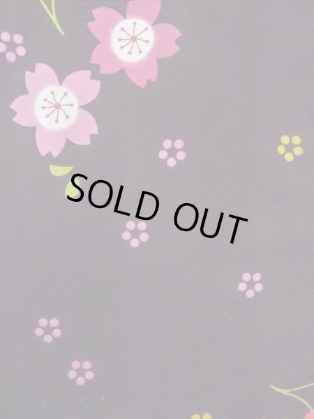 Photo4: O0228R Vintage Japanese kimono   Black YUKATA summer(made in Other than Japan) for women / Cotton. SAKURA cherry blossom   (Grade B) (4)