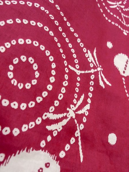 Photo8: O0228S Vintage Japanese kimono  Vivid Red YUKATA summer(made in Other than Japan) for women / Cotton. Circle   (Grade D) (8)