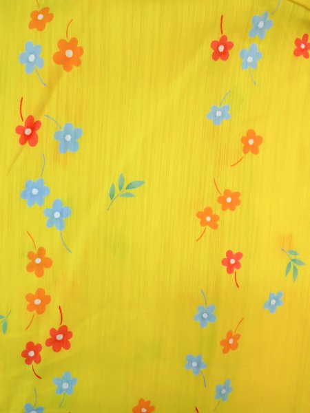 Photo3: O0228T Vintage Japanese kimono  Vivid Yellow YUKATA summer(made in Other than Japan) for women / Cotton. Flower,   (Grade B) (3)