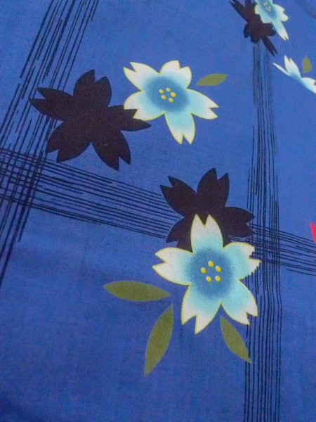 Photo8: O0228V Vintage Japanese kimono  Dark Indigo Blue YUKATA summer(made in Other than Japan) for women / Cotton. SAKURA cherry blossom,   (Grade B) (8)