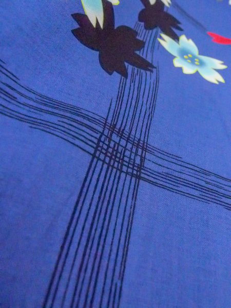 Photo9: O0228V Vintage Japanese kimono  Dark Indigo Blue YUKATA summer(made in Other than Japan) for women / Cotton. SAKURA cherry blossom,   (Grade B) (9)