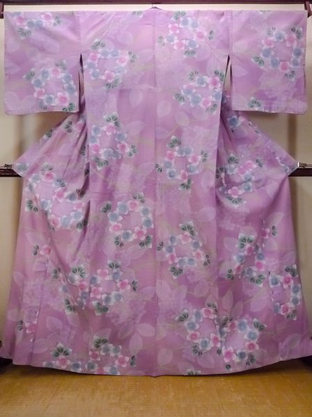 Photo1: O0228Y Vintage Japanese kimono  Pale Wisteria YUKATA summer(made in Japan) for women / Cotton. Flower, Hydrangea pattern  (Grade B) (1)