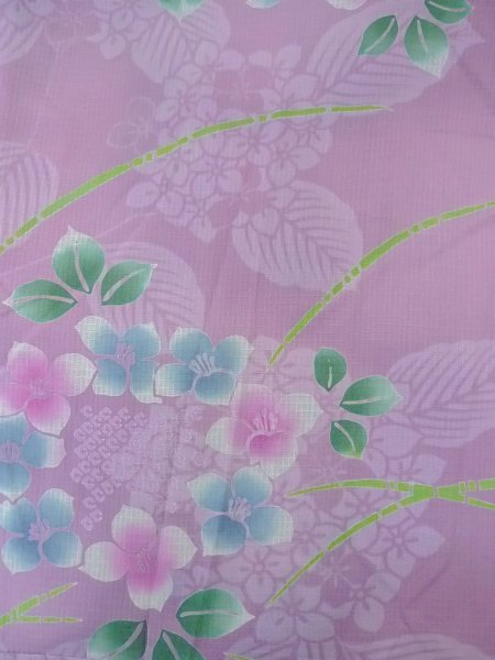 Photo3: O0228Y Vintage Japanese kimono  Pale Wisteria YUKATA summer(made in Japan) for women / Cotton. Flower, Hydrangea pattern  (Grade B) (3)